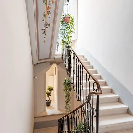 Exlusive Dolcevita Palazzo Picalfieri Apartament LʼAquila