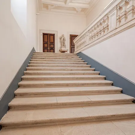 Exlusive Dolcevita Palazzo Picalfieri * L'Aquila