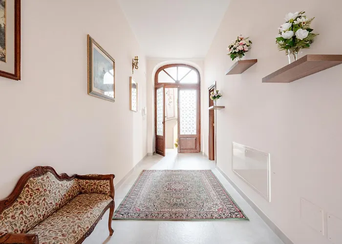 Exlusive Dolcevita Palazzo Picalfieri Appartement LʼAquila