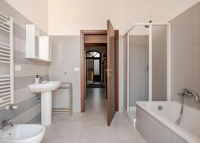 Exlusive Dolcevita Palazzo Picalfieri LʼAquila